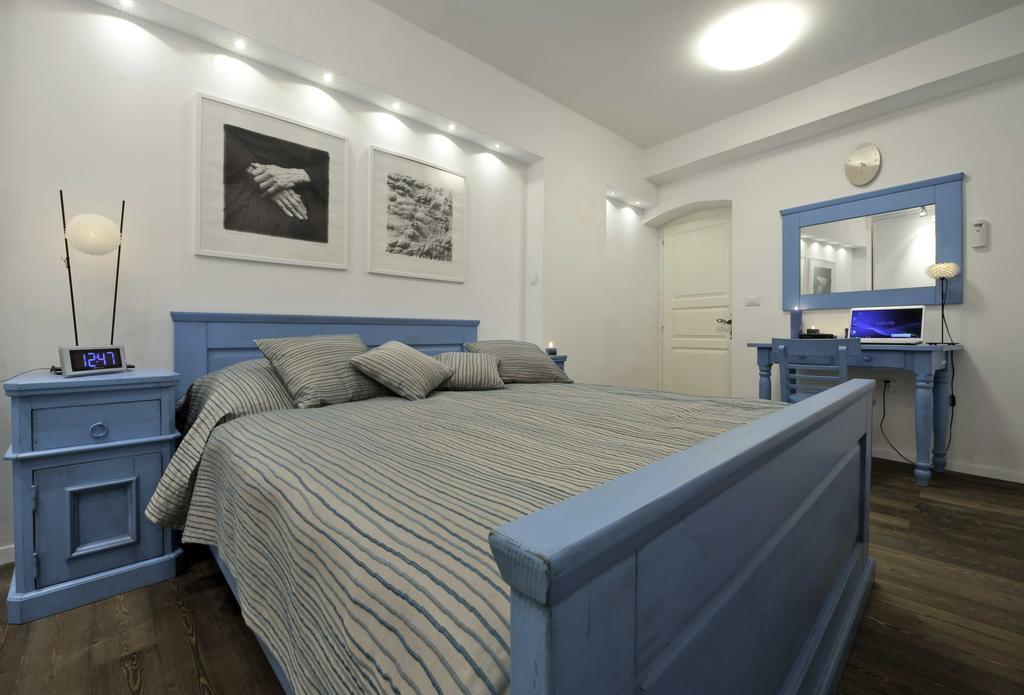 Apartment Whooart Komiža Eksteriør billede